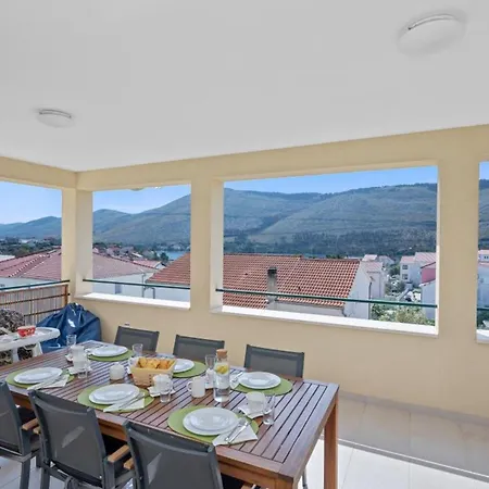 Apartment Salvia Adriatica Grebastica